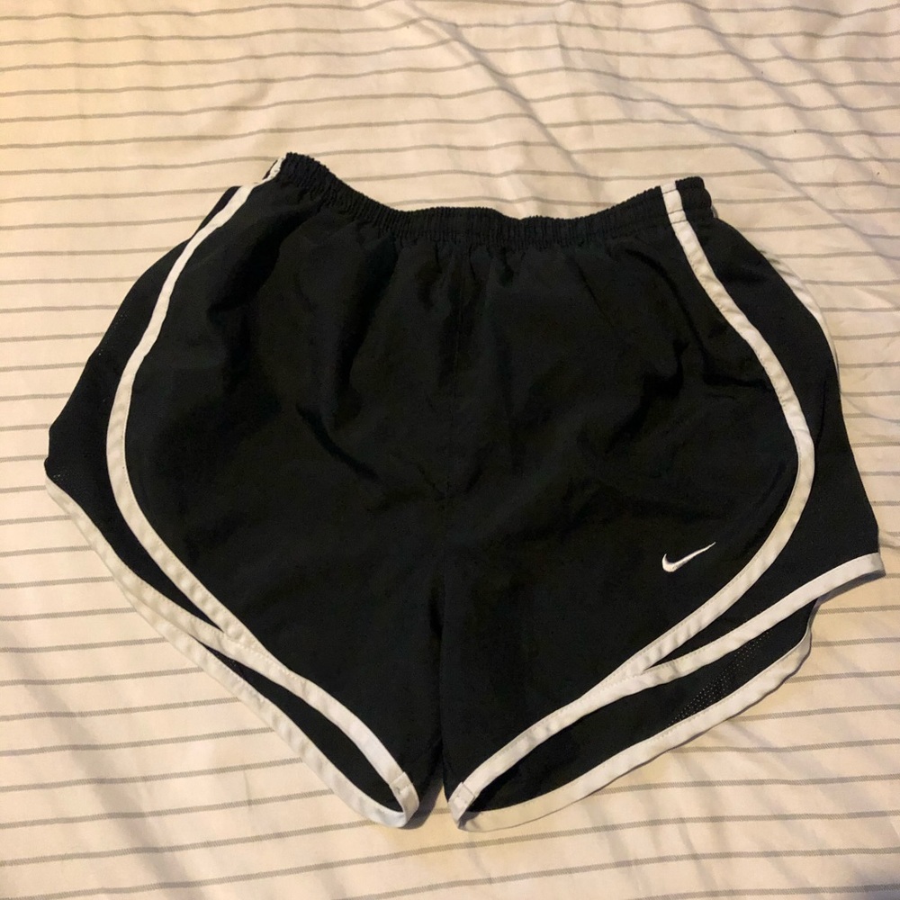 XS Nike tempo shorts